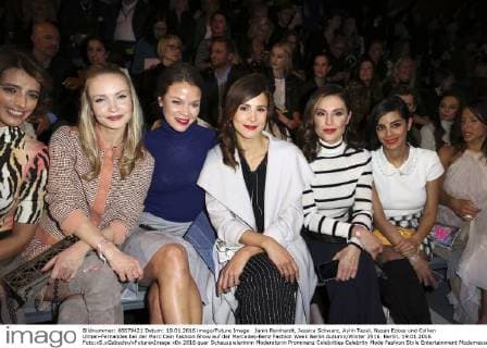 Janin Reinhardt, Jessica Schwarz, Aylin Tezel, Nazan Eckes und Collien Ulmen-Fernandes bei der Marc Cain Fashion Show auf der Mercedes-Benz Fashion Week Berlin Autumn Winter 2016. Berlin, 19.01.2016 Foto:xS.xGabschx xFuturexImage
