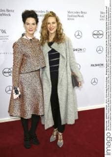 Bibiana Beglau und Chiara Schoras bei der Dorothee Schumacher Fashion Show auf der Mercedes-Benz Fashion Week Berlin Autumn Winter 2016. Berlin, 20.01.2016 Foto:xS.xGabschx xFuturexImage