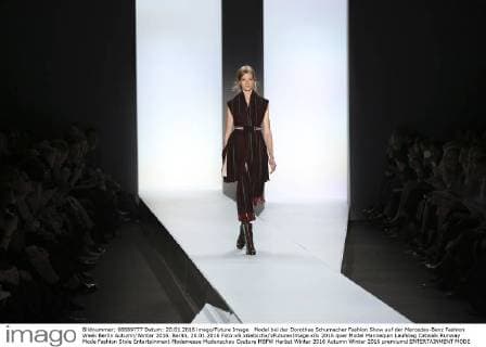 Model bei der Dorothee Schumacher Fashion Show auf der Mercedes-Benz Fashion Week Berlin Autumn Winter 2016. Berlin, 20.01.2016 Foto:xS.xGabschx xFuturexImage