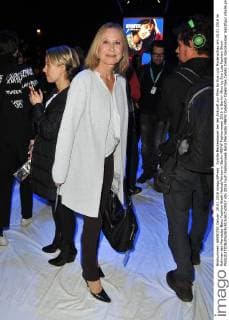 Sybille Beckenbauer bei der Ankunft zur Minx by Eva Lutz Modenschau am 20.01.2016 im Rahmen der Mercedes-Benz Fashion Week Herbst Winter in Berlin MBFW Fashionweek 2016 in Berlin- Minx by Eva Lutz Fashion Show 