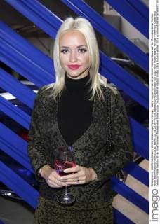Cathy Lugner bei der Anja Gockel Fashion Show auf der Mercedes-Benz Fashion Week Berlin Autumn Winter 2016. Berlin, 20.01.2016 Foto:xS.xGabschx xFuturexImage