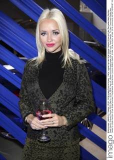 Cathy Lugner bei der Anja Gockel Fashion Show auf der Mercedes-Benz Fashion Week Berlin Autumn Winter 2016. Berlin, 20.01.2016 Foto:xS.xGabschx xFuturexImage