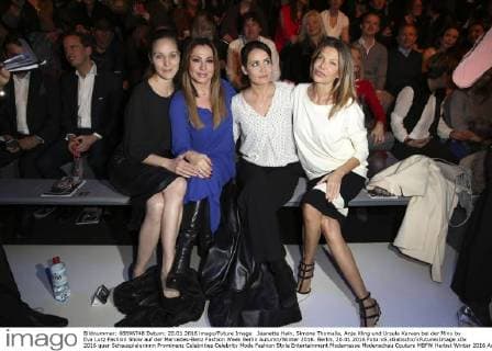 Jeanette Hain, Simone Thomalla, Anja Kling und Ursula Karven bei der Minx by Eva Lutz Fashion Show auf der Mercedes-Benz Fashion Week Berlin Autumn Winter 2016. Berlin, 20.01.2016 Foto:xS.xGabschx xFuturexImage