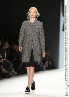 Franziska Knuppe bei der Minx by Eva Lutz Fashion Show auf der Mercedes-Benz Fashion Week Berlin Autumn Winter 2016. Berlin, 20.01.2016 Foto:xS.xGabschx xFuturexImage