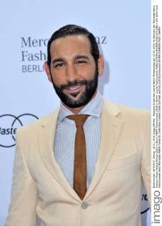 Massimo Sinato bei Laurel Berlin Modenschau am 20.01.2016 im Rahmen der Mercedes-Benz Fashion Week Herbst Winter 2016 in Berlin MBFW Fashionweek 2016 in Berlin- Laurel Fashionshow 