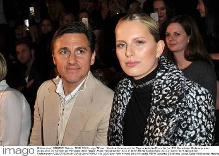 Karolina Kurkova und ihr Ehemann Archie Drury bei der G.M.Kretschmer Modenschau am 20.01.2016 im Rahmen der Mercedes-Benz Fashion Week Herbst Winter 2016 in Berlin MBFW Fashionweek 2016 in Berlin- G.M.Kretschmer Fashionshow 