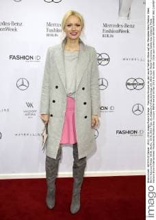 Franziska Knuppe bei der Laurel Fashion Show auf der Mercedes-Benz Fashion Week Berlin Autumn Winter 2016. Berlin, 20.01.2016 Foto:xS.xGabschx xFuturexImage