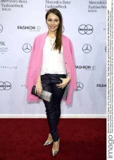 Mina Tander bei der Laurel Fashion Show auf der Mercedes-Benz Fashion Week Berlin Autumn Winter 2016. Berlin, 20.01.2016 Foto:xS.xGabschx xFuturexImage
