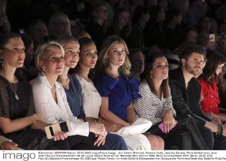 Ann-Kathrin Brömmel, Montana Yorke, Jana Ina Zarrella, Thore Schölermann, Jana Julie Kilka und Marie Nasemann bei der Laurel Fashion Show auf der Mercedes-Benz Fashion Week Berlin Autumn Winter 2016. Berlin, 20.01.2016 Foto:xS.xGabschx xFuturexImage