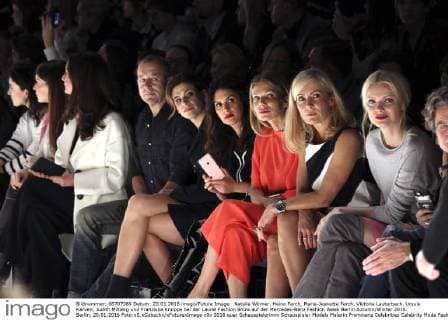 Natalia Wörner, Heino Ferch, Marie-Jeanette Ferch, Viktoria Lauterbach, Ursula Karven, Judith Milberg und Franziska Knuppe bei der Laurel Fashion Show auf der Mercedes-Benz Fashion Week Berlin Autumn Winter 2016. Berlin, 20.01.2016 Foto:xS.xGabschx xFuturexImage