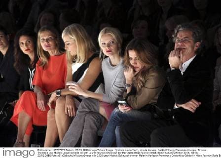 Viktoria Lauterbach, Ursula Karven, Judith Milberg, Franziska Knuppe, Simone Thomalla und Florian Langenscheidt bei der Laurel Fashion Show auf der Mercedes-Benz Fashion Week Berlin Autumn Winter 2016. Berlin, 20.01.2016 Foto:xS.xGabschx xFuturexImage