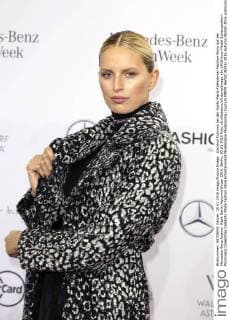Karolina Kurkova bei der Guido Maria Kretschmer Fashion Show auf der Mercedes-Benz Fashion Week Berlin Autumn Winter 2016. Berlin, 20.01.2016 Foto:xS.xGabschx xFuturexImage
