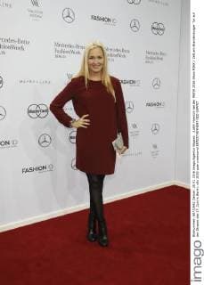 Judith Hoersch bei der MBFW 2016 Show MINX Zelt am Brandenburger Tor auf der Strasse des 17. Juni in Berlin.