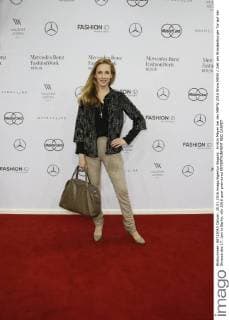 Kristin Meyer bei der MBFW 2016 Show MINX Zelt am Brandenburger Tor auf der Strasse des 17. Juni in Berlin.