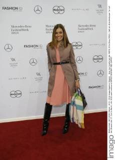 Jana Ina Zarella bei der MBFW 2016 Show MINX Zelt am Brandenburger Tor auf der Strasse des 17. Juni in Berlin.