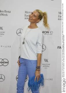 Giulia Siegel bei der MBFW 2016 Show MINX Zelt am Brandenburger Tor auf der Strasse des 17. Juni in Berlin.