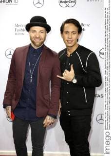Mateo Jaschik und DJ Chino (Culcha Candela) bei der Laurel Fashion Show auf der Mercedes-Benz Fashion Week Berlin Autumn Winter 2016. Berlin, 20.01.2016 Foto:xS.xGabschx xFuturexImage
