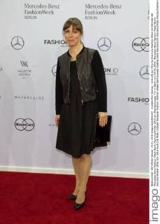 Anneke Kim Sarnau - Ankunft zur Minx by Eva Lutz Fashion-Show im Rahmen der Mercedes-Benz Fashion Week Berlin Autumn Winter 2016 am Brandenburger Tor in Berlin am 19.01.2016. Mercedes-Benz Fashion Week Berlin Autumn Winter 2016