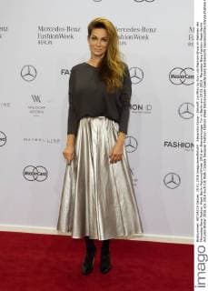 Alexandra Kamp - Ankunft zur Minx by Eva Lutz Fashion-Show im Rahmen der Mercedes-Benz Fashion Week Berlin Autumn Winter 2016 am Brandenburger Tor in Berlin am 19.01.2016. Mercedes-Benz Fashion Week Berlin Autumn Winter 2016