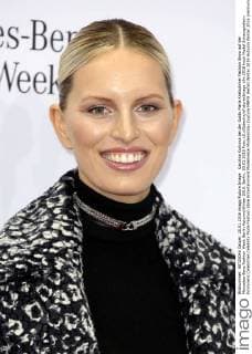 Karolina Kurkova bei der Guido Maria Kretschmer Fashion Show auf der Mercedes-Benz Fashion Week Berlin Autumn Winter 2016. Berlin, 20.01.2016 Foto:xS.xGabschx xFuturexImage