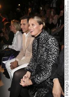 Archie Drury und Karolina Kurkova bei der Guido Maria Kretschmer Fashion Show auf der Mercedes-Benz Fashion Week Berlin Autumn Winter 2016. Berlin, 20.01.2016 Foto:xS.xGabschx xFuturexImage