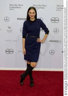 Marla Blumenblatt - Ankunft zur Rebekka Ruètz Fashion-Show im Rahmen der Mercedes-Benz Fashion Week Berlin Autumn Winter 2016 am Brandenburger Tor in Berlin am 19.01.2016. Mercedes-Benz Fashion Week Berlin Autumn Winter 2016