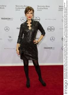 Maike von Bremen - Ankunft zur Guido Maria Kretschmer Fashion-Show im Rahmen der Mercedes-Benz Fashion Week Berlin Autumn Winter 2016 am Brandenburger Tor in Berlin am 19.01.2016. Mercedes-Benz Fashion Week Berlin Autumn Winter 2016