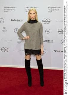 Anna Hiltrop - Ankunft zur Guido Maria Kretschmer Fashion-Show im Rahmen der Mercedes-Benz Fashion Week Berlin Autumn Winter 2016 am Brandenburger Tor in Berlin am 19.01.2016. Mercedes-Benz Fashion Week Berlin Autumn Winter 2016
