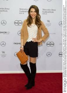 Anett Moeller - Ankunft zur Guido Maria Kretschmer Fashion-Show im Rahmen der Mercedes-Benz Fashion Week Berlin Autumn Winter 2016 am Brandenburger Tor in Berlin am 19.01.2016. Mercedes-Benz Fashion Week Berlin Autumn Winter 2016