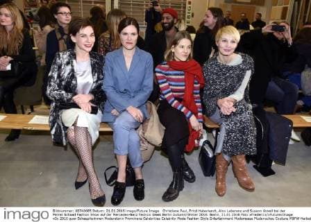 Christiane Paul, Fritzi Haberlandt, Aino Laberenz und Susann Atwell bei der Perret Schaad Fashion Show auf der Mercedes-Benz Fashion Week Berlin Autumn Winter 2016. Berlin, 21.01.2016 Foto:xFredericx xFuturexImage