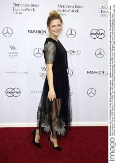 Linda Hesse bei der Ewa Herzog Fashion Show auf der Mercedes-Benz Fashion Week Berlin Autumn Winter 2016. Berlin, 21.01.2016 Foto:xS.xGabschx xFuturexImage