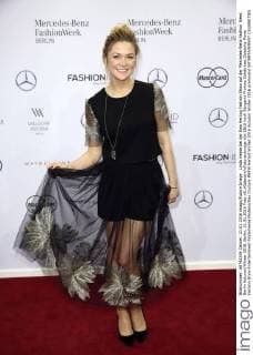 Linda Hesse bei der Ewa Herzog Fashion Show auf der Mercedes-Benz Fashion Week Berlin Autumn Winter 2016. Berlin, 21.01.2016 Foto:xS.xGabschx xFuturexImage