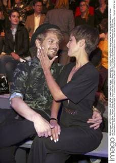Isabell Horn mit ihrem Freund Jens Ackermann bei der Ewa Herzog Fashion Show auf der Mercedes-Benz Fashion Week Berlin Autumn Winter 2016. Berlin, 21.01.2016 Foto:xS.xGabschx xFuturexImage