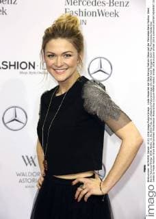 Linda Hesse bei der Ewa Herzog Fashion Show auf der Mercedes-Benz Fashion Week Berlin Autumn Winter 2016. Berlin, 21.01.2016 Foto:xS.xGabschx xFuturexImage