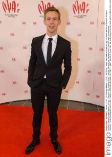 - LINT, BELGIUM: Jonas Van Geel pictured during the ninth edition of the MIA s (Music Industry Award) award show, in Lint, Thursday 21 January 2016. The MIA awards are handed out by the VRT and Kunstenpunt.  JAMESxARTHURxGEKIERE 04778627