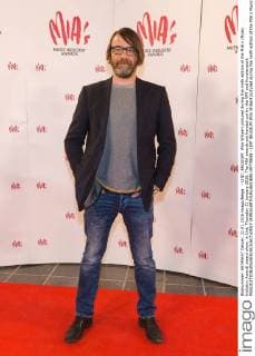 - LINT, BELGIUM: Wim Willaert pictured during the ninth edition of the MIA s (Music Industry Award) award show, in Lint, Thursday 21 January 2016. The MIA awards are handed out by the VRT and Kunstenpunt.  JAMESxARTHURxGEKIERE 04778658