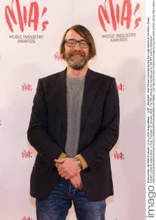 - LINT, BELGIUM: Wim Willaert pictured during the ninth edition of the MIA s (Music Industry Award) award show, in Lint, Thursday 21 January 2016. The MIA awards are handed out by the VRT and Kunstenpunt.  JAMESxARTHURxGEKIERE 04778659