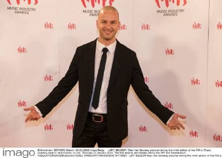- LINT, BELGIUM: Stan Van Samang pictured during the ninth edition of the MIA s (Music Industry Award) award show, in Lint, Thursday 21 January 2016. The MIA awards are handed out by the VRT and Kunstenpunt.  JAMESxARTHURxGEKIERE 04778680