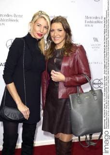 Giulia Siegel und Simone Ballack bei der Zukker Fashion Show auf der Mercedes-Benz Fashion Week Berlin Autumn Winter 2016. Berlin, 21.01.2016 Foto:xS.xGabschx xFuturexImage