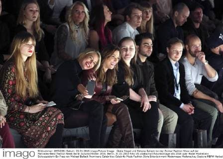 Giulia Siegel und Simone Ballack bei der Zukker Fashion Show auf der Mercedes-Benz Fashion Week Berlin Autumn Winter 2016. Berlin, 21.01.2016 Foto:xS.xGabschx xFuturexImage