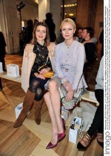 Eva Padberg und Franziska Knuppe bei der Ankunft zur Marina Hoermanseder Modenschau am 21.01.2016 im Rahmen der Mercedes-Benz Fashion Week Herbst Winter 2016 in Berlin MBFW Fashionweek 2016 in Berlin- Marina Hoermanseder Fashionshow 
