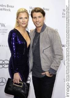 Raul Richter mit Freundin Valentina Pahde bei der Baldessarini Fashion Show auf der Mercedes-Benz Fashion Week Berlin Autumn Winter 2016. Berlin, 21.01.2016 Foto:xS.xGabschx xFuturexImage
