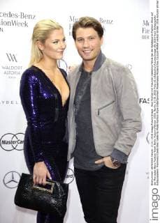 Raul Richter mit Freundin Valentina Pahde bei der Baldessarini Fashion Show auf der Mercedes-Benz Fashion Week Berlin Autumn Winter 2016. Berlin, 21.01.2016 Foto:xS.xGabschx xFuturexImage