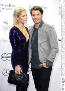 Raul Richter mit Freundin Valentina Pahde bei der Baldessarini Fashion Show auf der Mercedes-Benz Fashion Week Berlin Autumn Winter 2016. Berlin, 21.01.2016 Foto:xS.xGabschx xFuturexImage