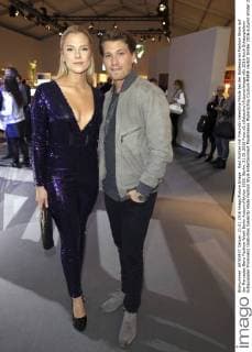 Raul Richter mit Freundin Valentina Pahde bei der Baldessarini Fashion Show auf der Mercedes-Benz Fashion Week Berlin Autumn Winter 2016. Berlin, 21.01.2016 Foto:xS.xGabschx xFuturexImage