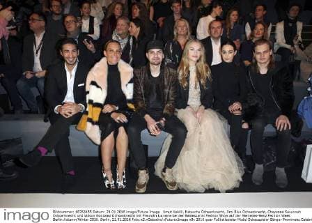 Umut Kekilli, Natascha Ochsenknecht, Jimi Blue Ochsenknecht, Cheyenne Savannah Ochsenknecht und Wilson Gonzalez Ochsenknecht mit Freundin Lorraine bei der Baldessarini Fashion Show auf der Mercedes-Benz Fashion Week Berlin Autumn Winter 2016. Berlin, 21.01.2016 Foto:xS.xGabschx xFuturexImage
