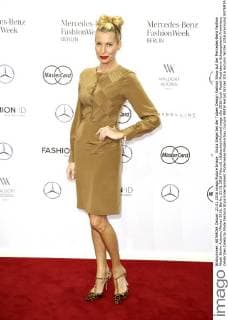 Giulia Siegel bei der Tulpen Design Fashion Show auf der Mercedes-Benz Fashion Week Berlin Autumn Winter 2016. Berlin, 21.01.2016 Foto:xS.xGabschx xFuturexImage