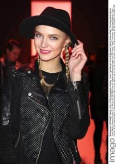 Jolina Fust bei der Emre Erdemoglu Fashion Show auf der Mercedes-Benz Fashion Week Berlin Autumn Winter 2016. Berlin, 22.01.2016 Foto:xS.xGabschx xFuturexImage