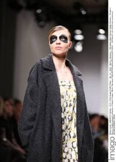 Jan. 22, 2016 - Berlin, Germany - Mercedes-Benz Fashion Week Autumn Winter in Berlin. Models present collection of Ioana Ciolacu. Berlin Germany - ZUMAp133