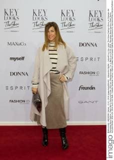 Alexandra Neldel - Ankunft zur Key Looks The Show Fashion-Show im Rahmen der Mercedes-Benz Fashion Week Berlin Autumn Winter 2016 am Brandenburger Tor in Berlin am 23.01.2016. Mercedes-Benz Fashion Week Berlin Autumn Winter 2016